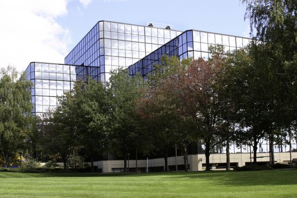 Cost of Commercial Lawn Service in Bella Vista